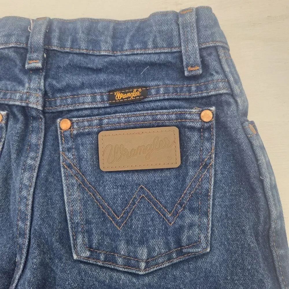 Vtg Wrangler 13MWZBP Cowboy Cut Jeans Western Rodeo Boys Size 8 Slim Distressed